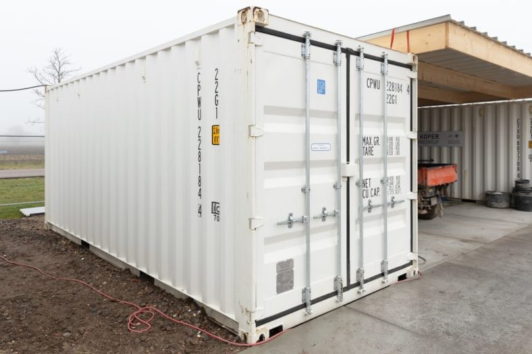 Container huren voor opslag? CorContainer.nl